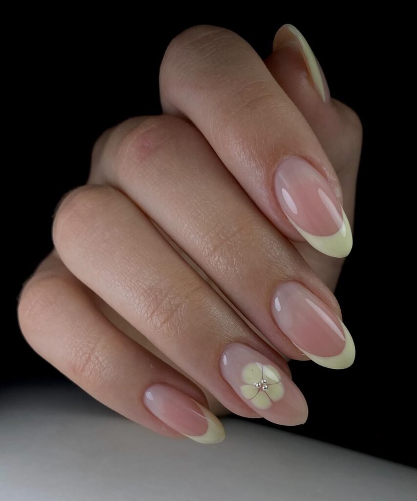 Nail designs suitable for spring