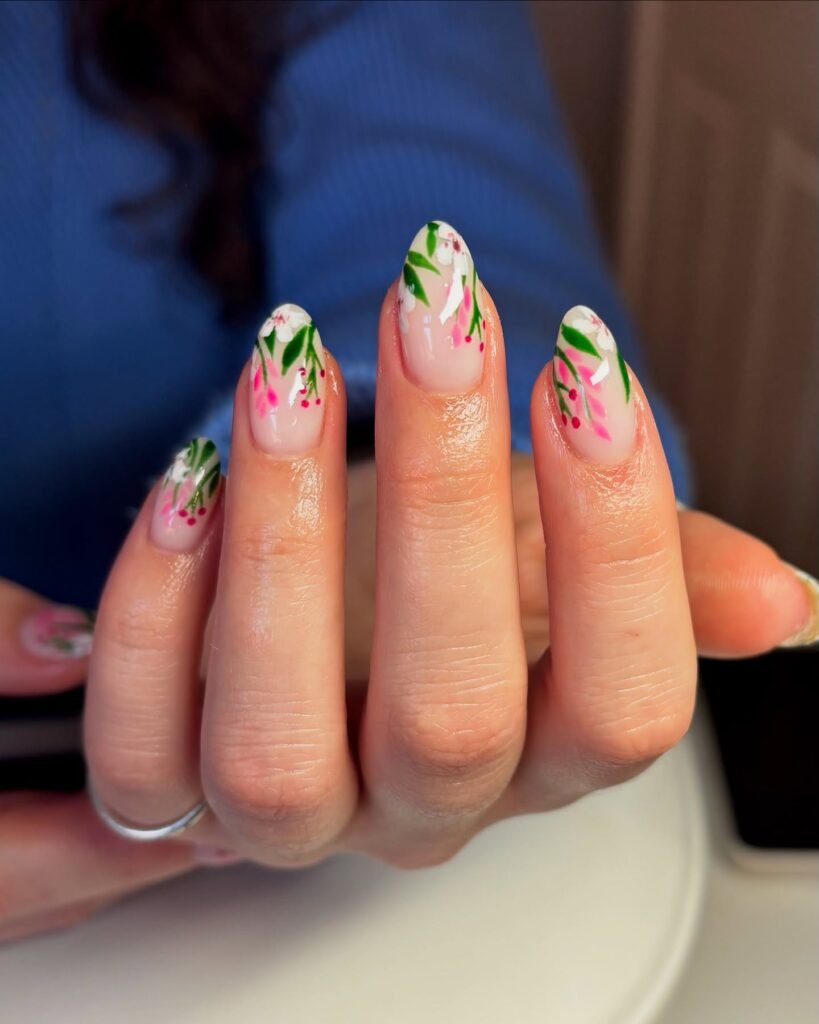 Vintage French spring nails with florals